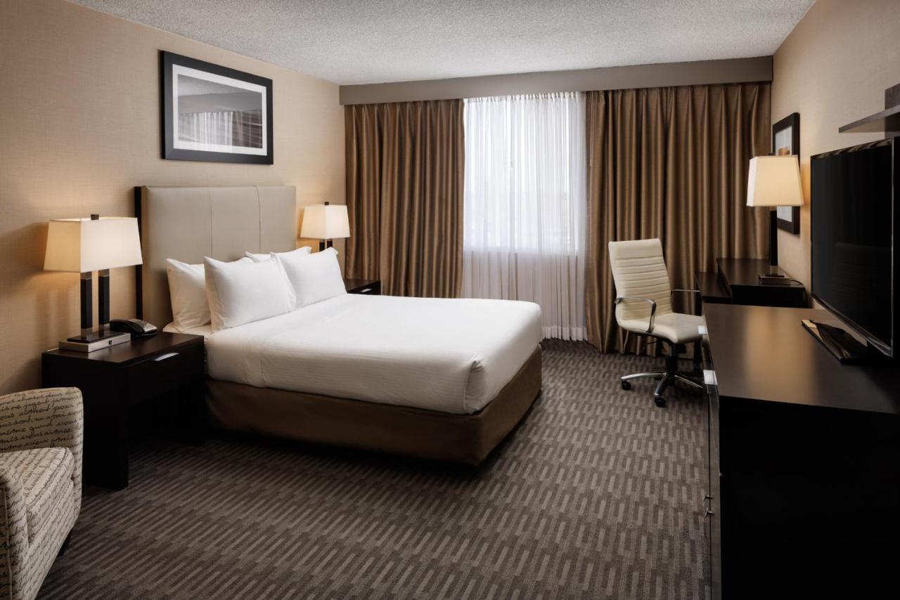 Pomeroy Hotel & Conference Centre Grande Prairie Dış mekan fotoğraf