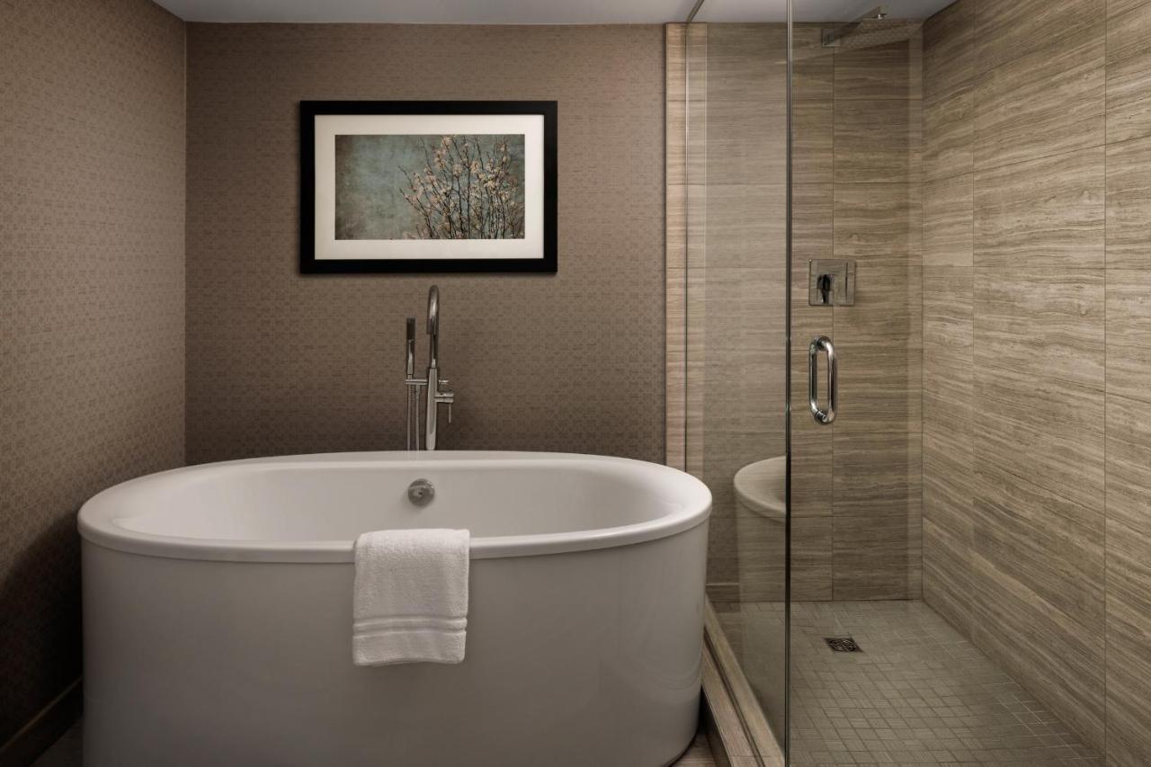 Pomeroy Hotel & Conference Centre Grande Prairie Dış mekan fotoğraf