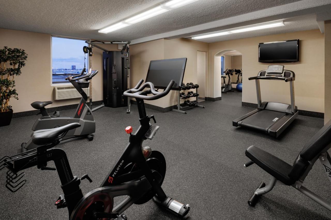 Pomeroy Hotel & Conference Centre Grande Prairie Dış mekan fotoğraf