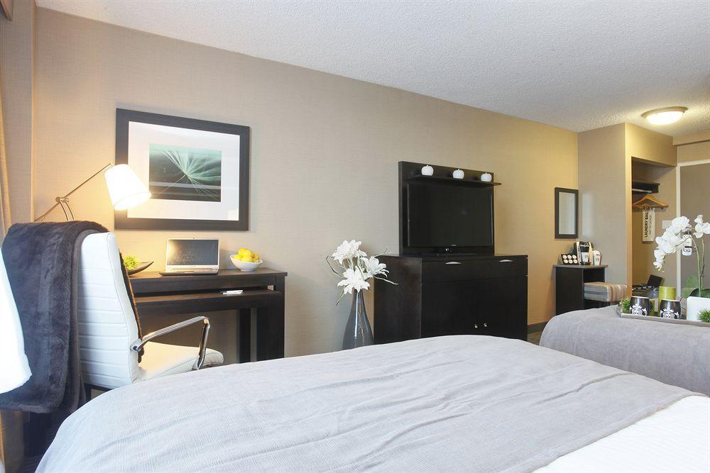 Pomeroy Hotel & Conference Centre Grande Prairie Dış mekan fotoğraf