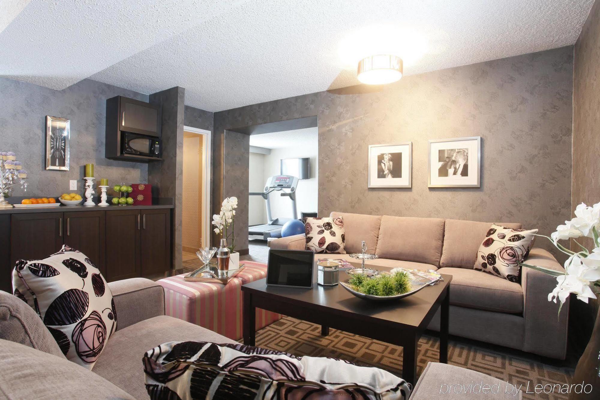 Pomeroy Hotel & Conference Centre Grande Prairie Dış mekan fotoğraf