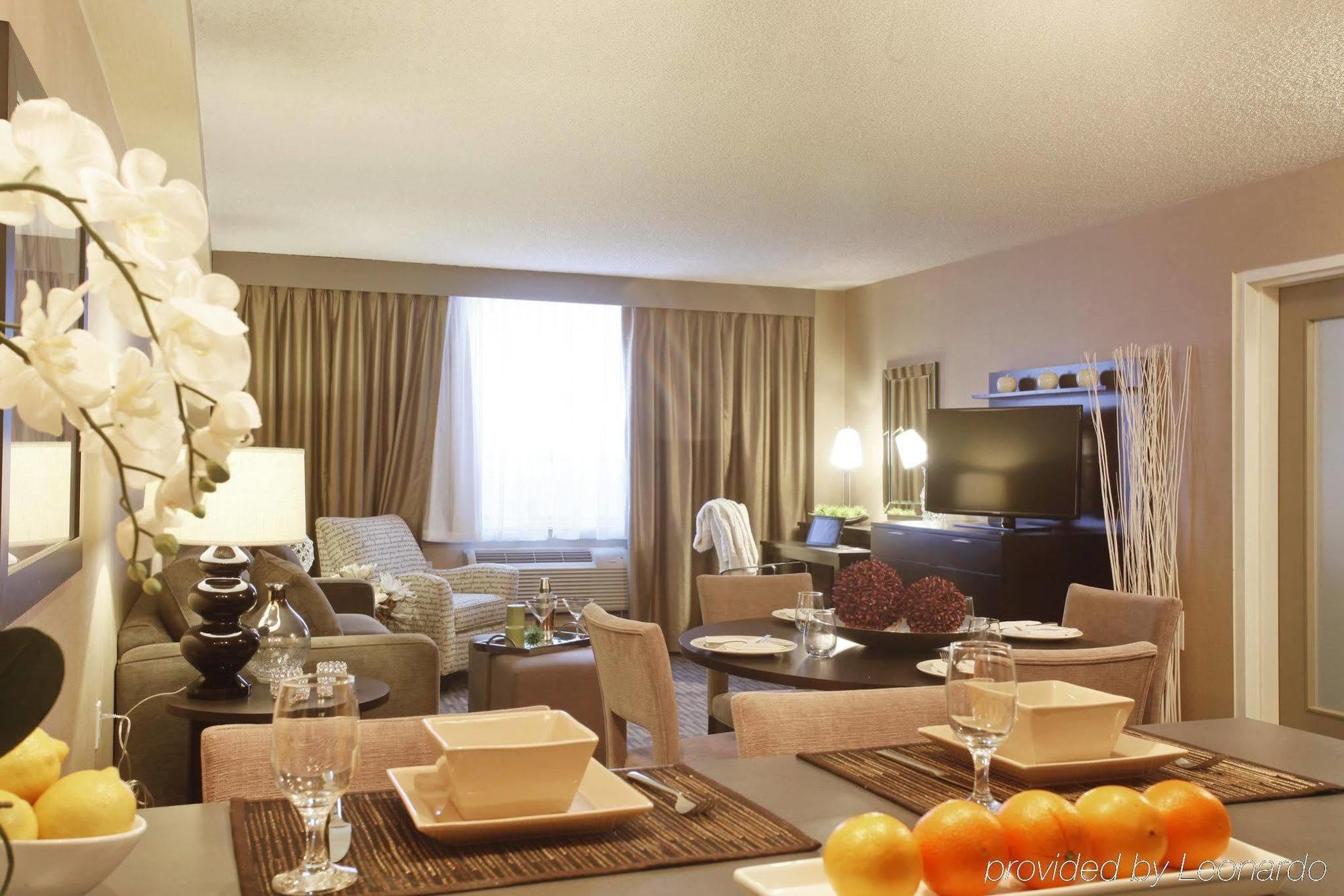 Pomeroy Hotel & Conference Centre Grande Prairie Dış mekan fotoğraf